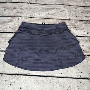 Athleta Dot/Striped Tiered Skort Size M